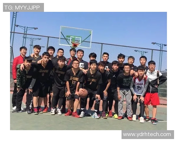 深圳篮球队的精神探索与团队意识的深度剖析 深圳篮球队的精神探索与团队意识的深度剖析