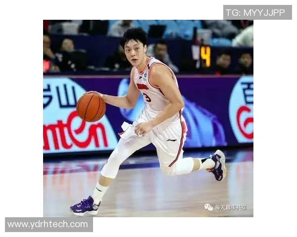 深圳羽毛球队在全国锦标赛积分榜上以52分稳居第一名展现强劲实力